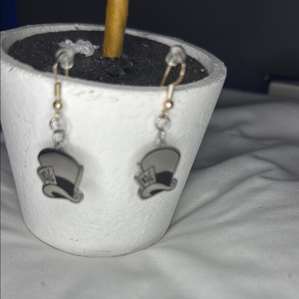 Stylish Black and Silver Mad Hatter Earrings